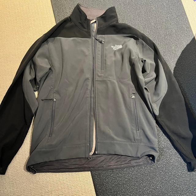 The North Face Men's Jacket - Grey/Black - M on Productcaster.