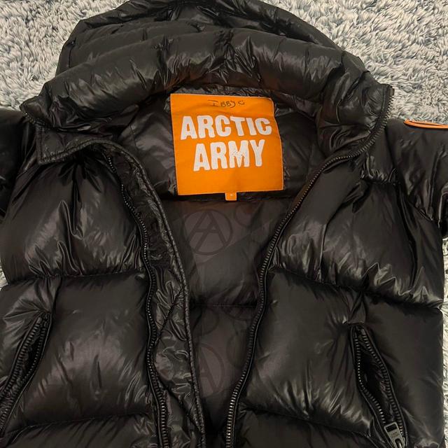 Arctic Army Kids' Puffer Jacket - Black/Orange - 14 years on Productcaster.