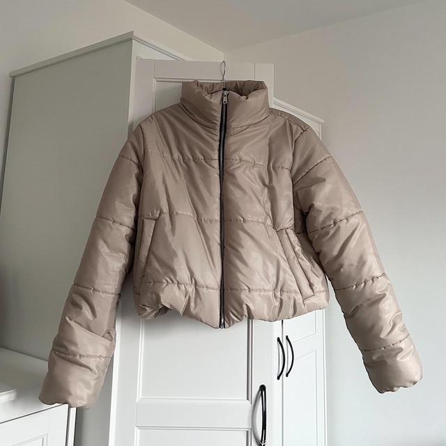 Women's Puffer - Cream/Tan - L on Productcaster.