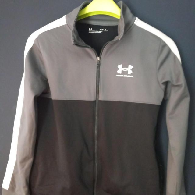 Under Armour Men's Jacket - Black/Silver - S on Productcaster.