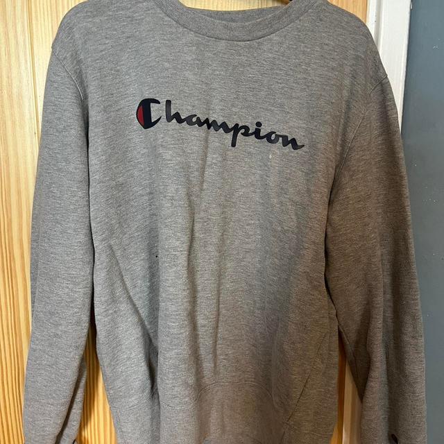 Champion Men's Jumper - Grey - L on Productcaster.