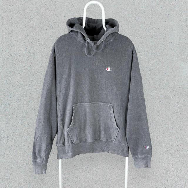 Champion Men's Hoodie - Grey - M on Productcaster.