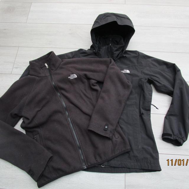 The North Face Women's Raincoat - Black - UK 10 on Productcaster.