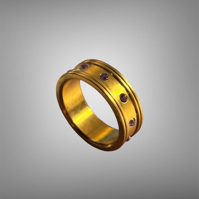 Vintage Women's Ring - Gold on Productcaster.