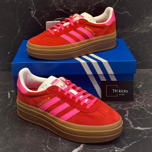 Adidas Women's Trainers - Red - UK 6 on Productcaster.