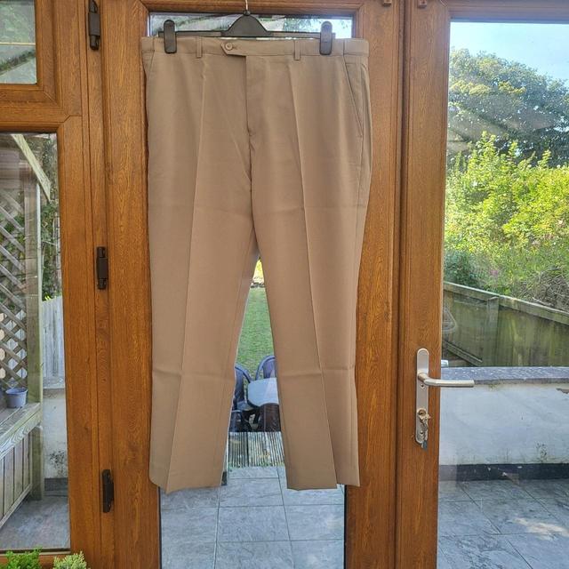 Cotton Traders Men's Trousers - Cream - 42" on Productcaster.