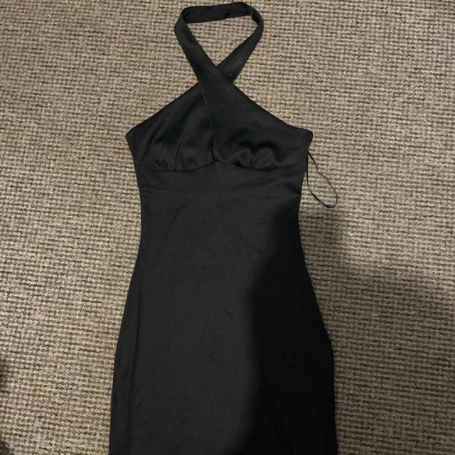 H&M Women's Bodycon Dress - Black - 6 on Productcaster.