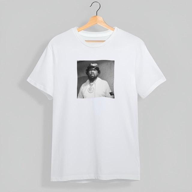 Men's T-shirt - White - L on Productcaster.