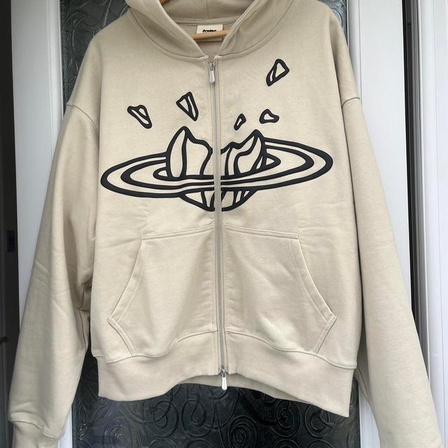 Broken Planet Men's Hoodie - Cream - M on Productcaster.