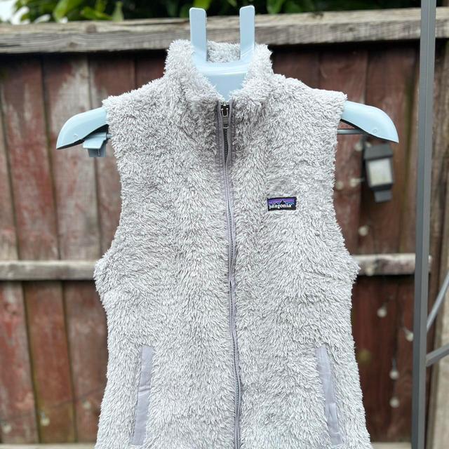 Patagonia Women's Gilet - Grey/Cream - UK 8 on Productcaster.