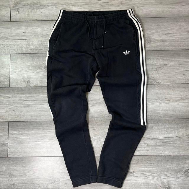 Adidas Men's Sweatpants - Black - L on Productcaster.