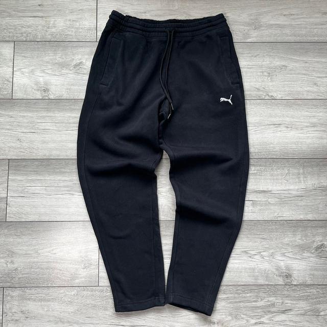 Puma Men's Sweatpants - Black - M on Productcaster.