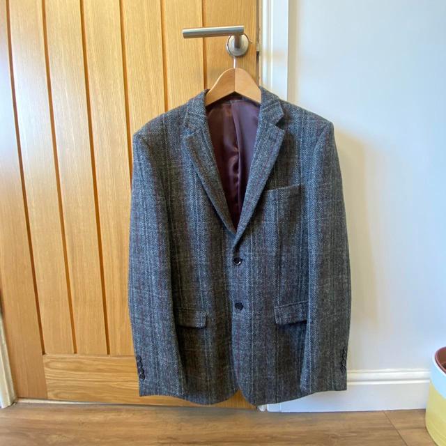 Harris Tweed Men's Tailored jacket - Grey on Productcaster.