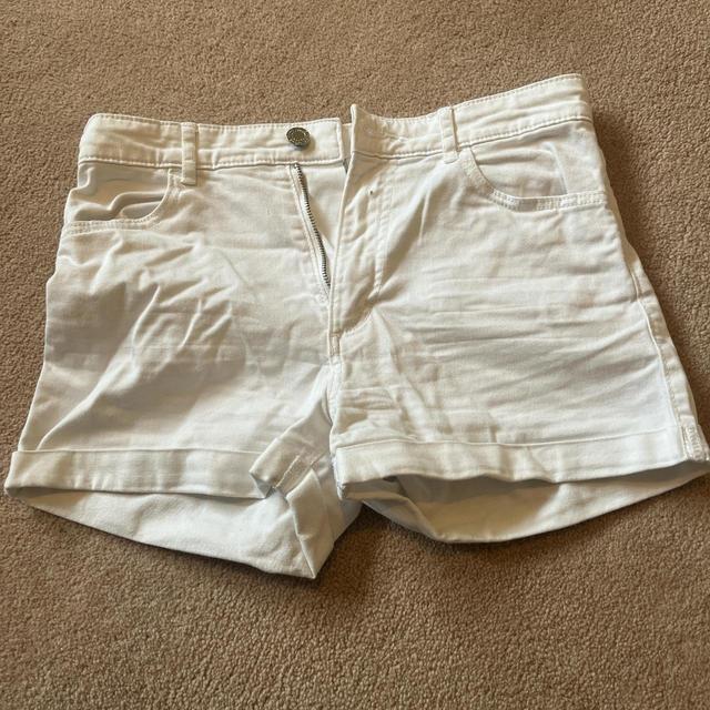 H&M Kids' Shorts - White on Productcaster.