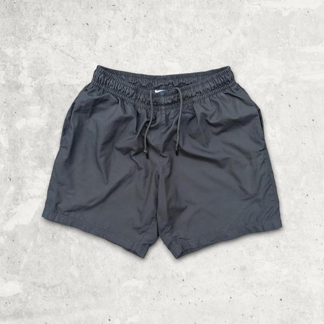 Nike Men's Shorts - Grey - M on Productcaster.