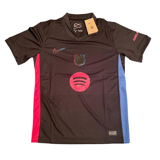 Nike Men's T-shirt - Black/Multi - M on Productcaster.