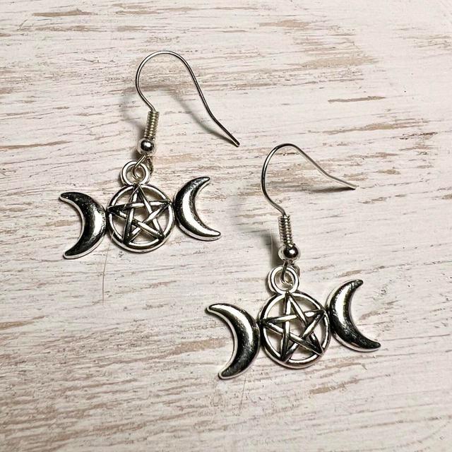 Women's Earrings - Silver on Productcaster.