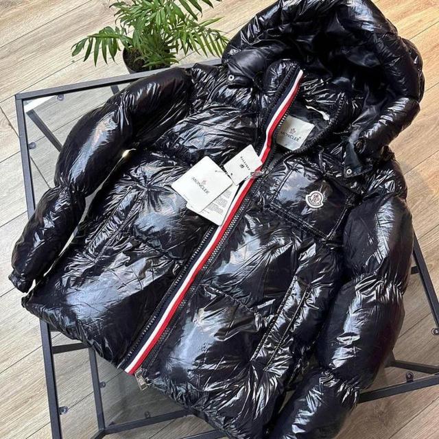 Moncler Men's Jacket - Black - M on Productcaster.