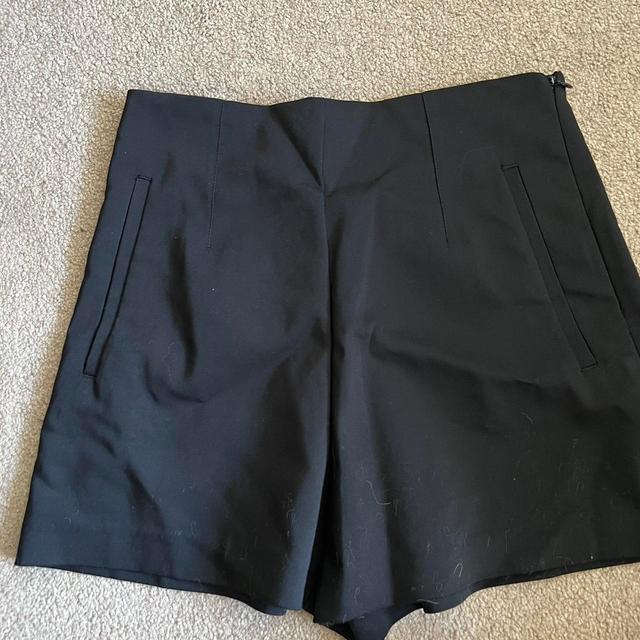 Zara Women's Shorts - Black - UK 10 on Productcaster.