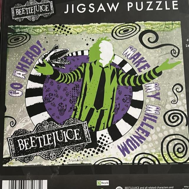 Warner Bros. Puzzle - Multi on Productcaster.