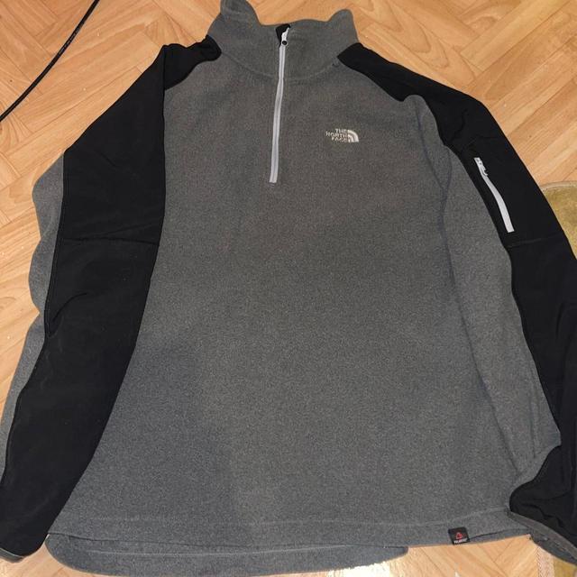 The North Face Men's Hoodie - Grey/Black - XL on Productcaster.