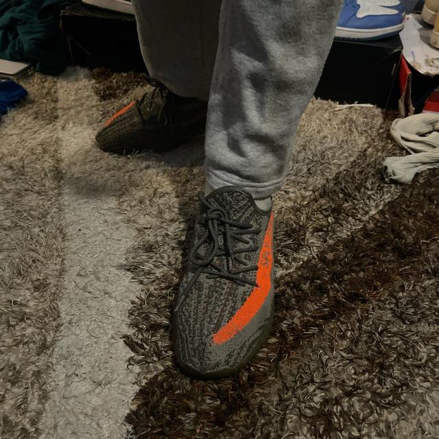 Yeezy Men's Trainers - Grey/Orange - UK 10 on Productcaster.