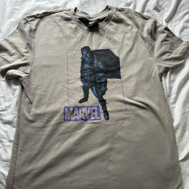 Marvel Women's T-shirt - Grey/Purple - XS on Productcaster.