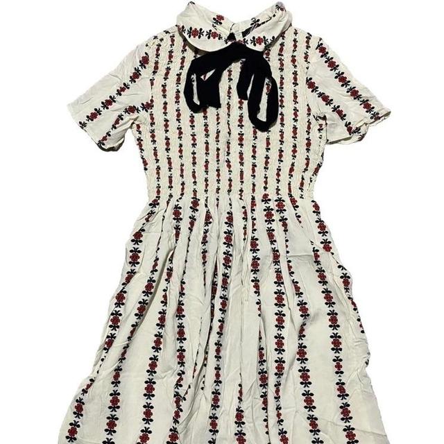 Motel Women's Babydoll Dress - Cream - XS on Productcaster.