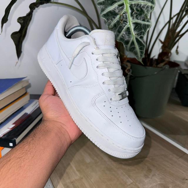 Nike Men's Trainers - White - UK 7.5 on Productcaster.