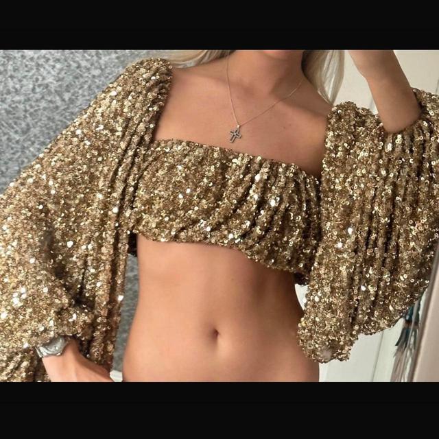 Women's Crop top - Gold - 8 on Productcaster.