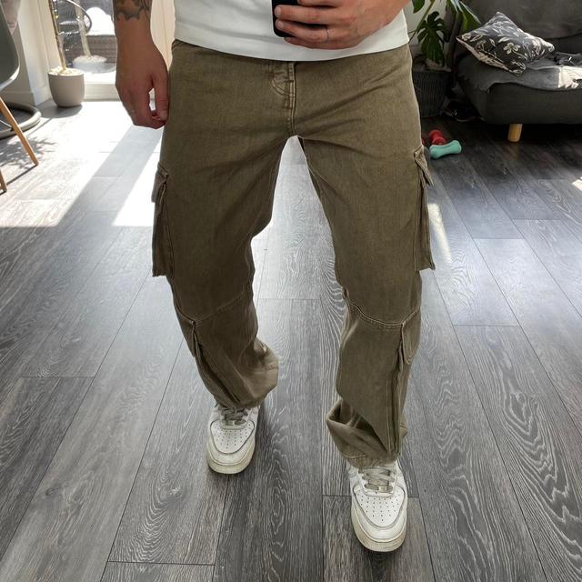 Zara Men's Bootcut Cargo Jeans - Tan/Cream - 30" on Productcaster.