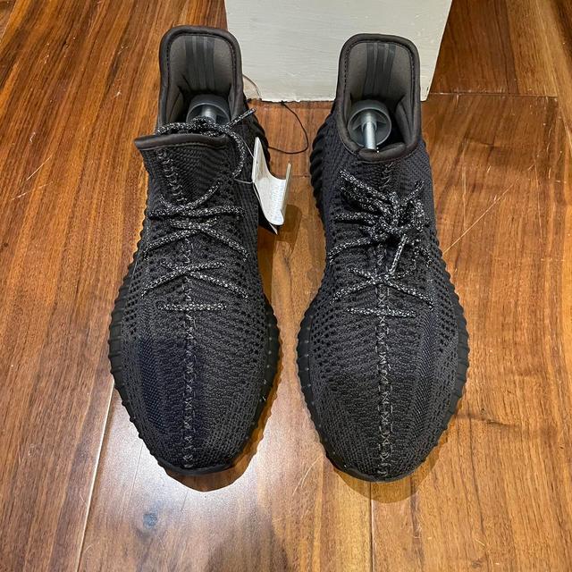 Yeezy Men's Trainers - Black - UK 10.5 on Productcaster.