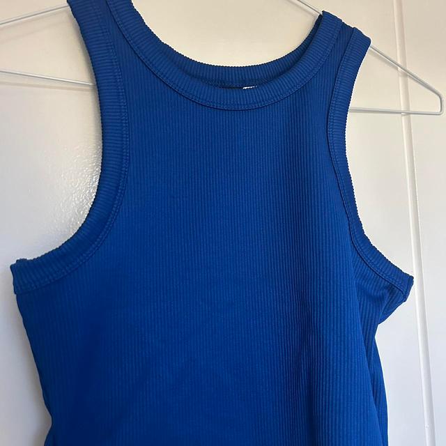 H&M Women's Vest - Blue - 8 on Productcaster.