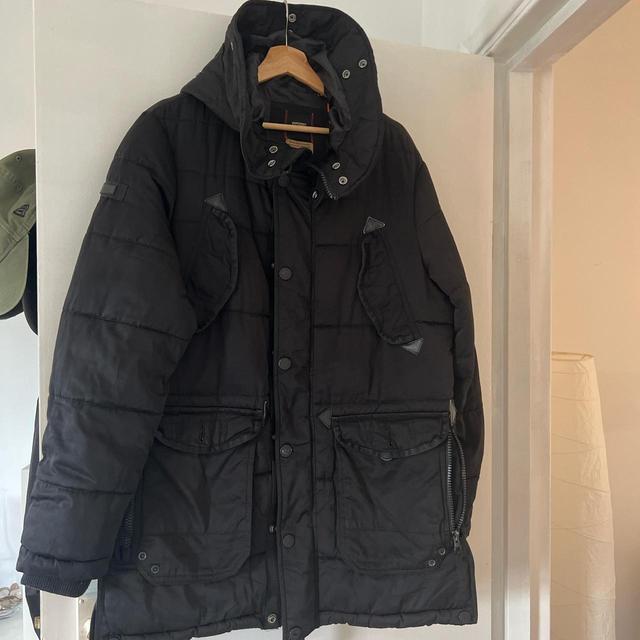 Superdry Women's Puffer - Black - M on Productcaster.