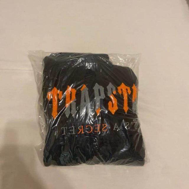 Trapstar Men's Top - Black/Orange - L on Productcaster.