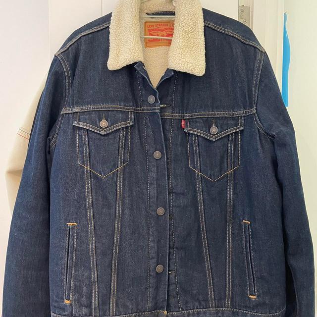 Levi's Men's Denim Jacket - Navy - L on Productcaster.