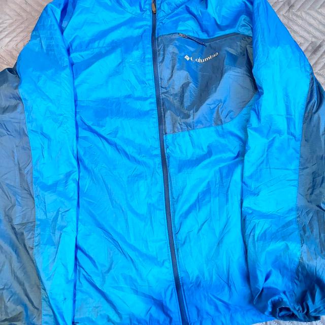 Columbia Sportswear Men's Windbreaker Jacket - Blue - M on Productcaster.