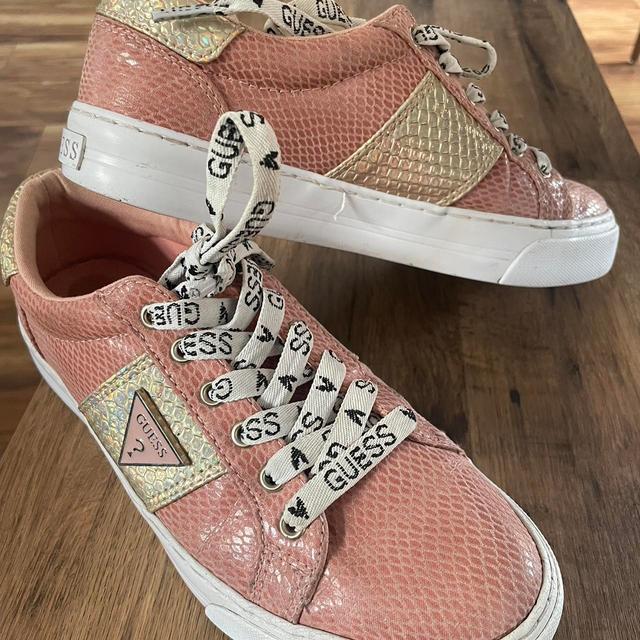 Guess Women's Trainers - Pink/Gold - UK 5 on Productcaster.