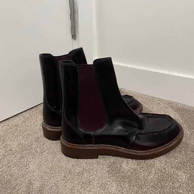 Tods Women's Ankle Boots - Burgundy/Black - UK 4.5 on Productcaster.