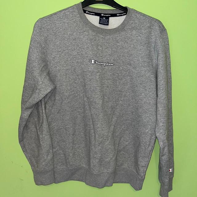 Champion Men's Jumper - Grey - M on Productcaster.