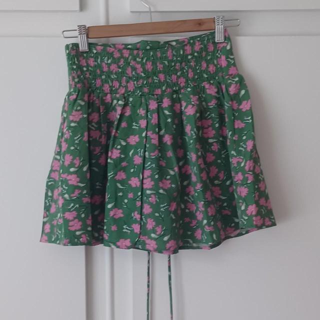 SHEIN Women's Skirt - Pink/Green - UK 8 on Productcaster.