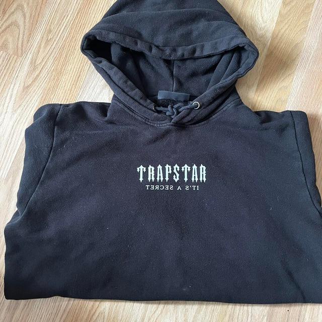 Trapstar Men's Hoodie - Black - M on Productcaster.