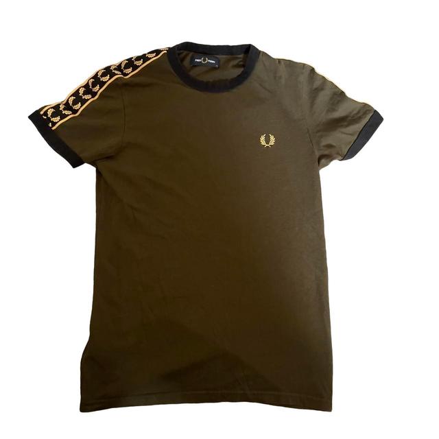 Fred Perry Men's T-shirt - Khaki/Green - XS on Productcaster.