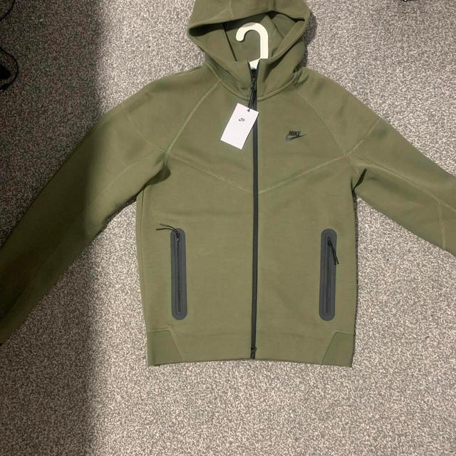 Nike Men's Jacket - Green - S on Productcaster.