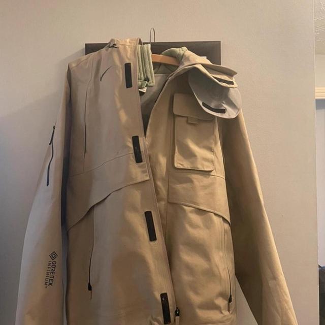 Travis Scott Men's Coat - Khaki - S on Productcaster.