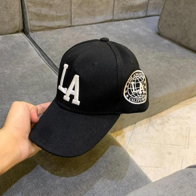 Designer Men's Caps - Black/White on Productcaster.