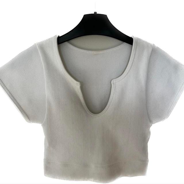 Gilly Hicks Women's Crop top - White/Cream - M on Productcaster.