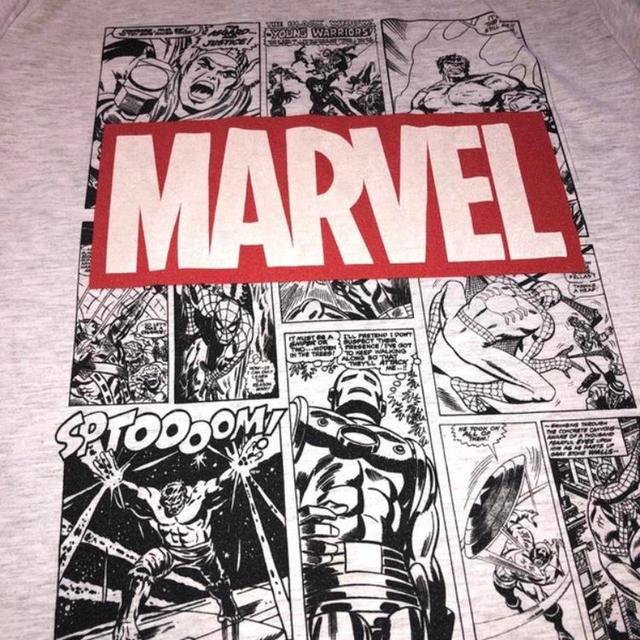 Marvel Men's T-shirt - Grey - XXL on Productcaster.