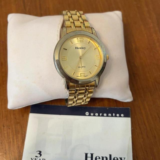 Henleys Men's Analogue Watch - Gold on Productcaster.