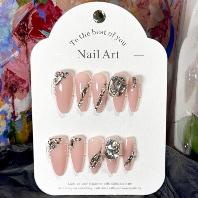 Nails - Pink on Productcaster.